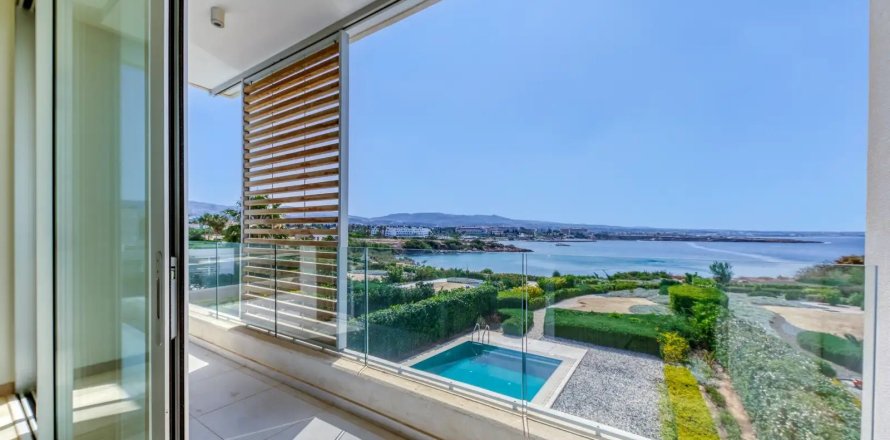 5 bedrooms Villa in Coral Bay, Pegeia, Paphos, No. 47728