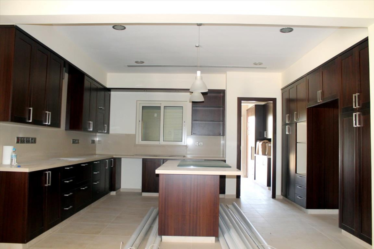 7 bedrooms Villa in Limassol, Cyprus No. 38253