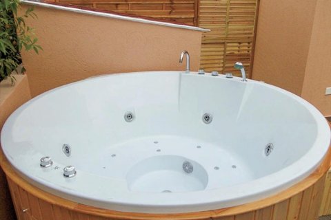 Вилла с 3 спальнями в Лимассол, Лимасол,  № 38250 11