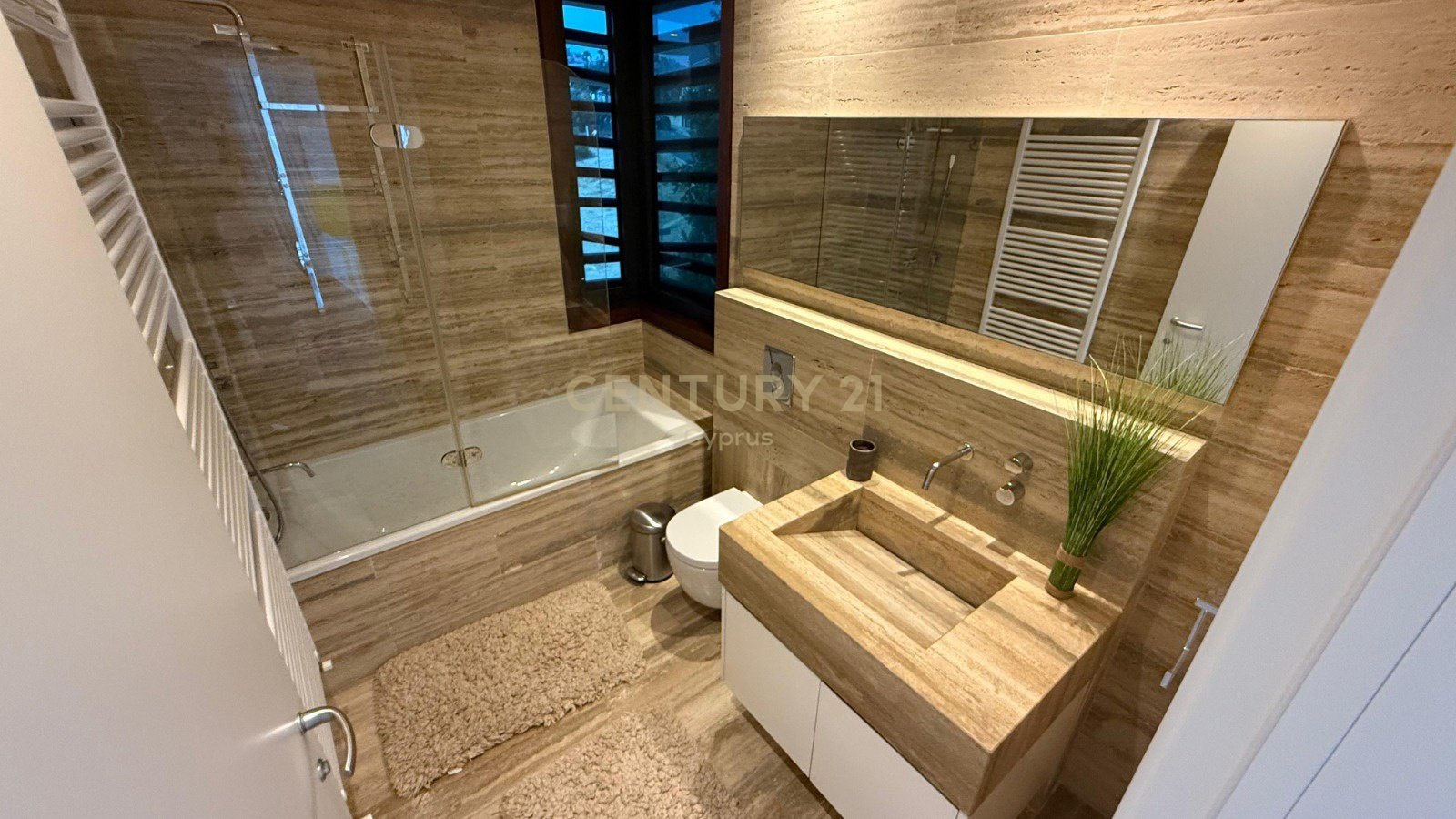 6 chambres Villa à Agios Athanasios, Limassol, Chypre No. 53515