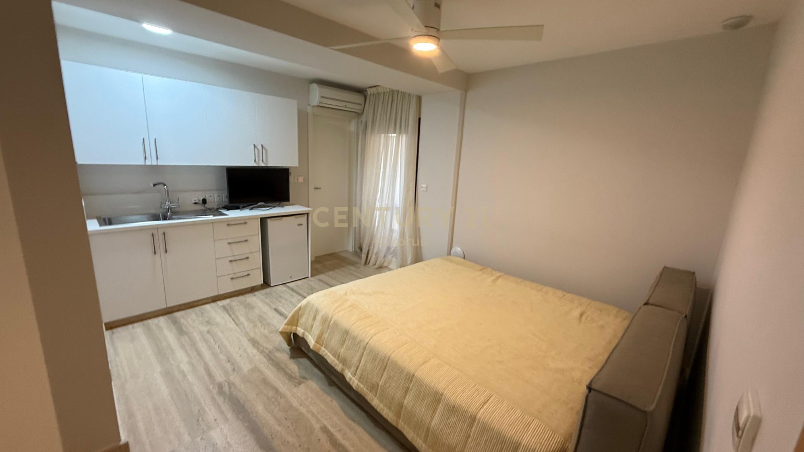 6 chambres Villa à Agios Athanasios, Limassol, Chypre No. 53515