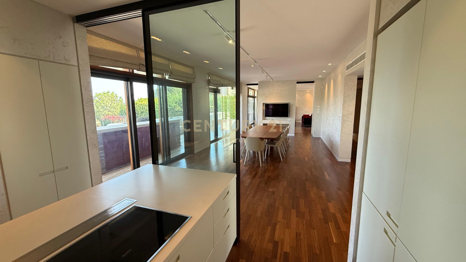 6 chambres Villa à Agios Athanasios, Limassol, Chypre No. 53515