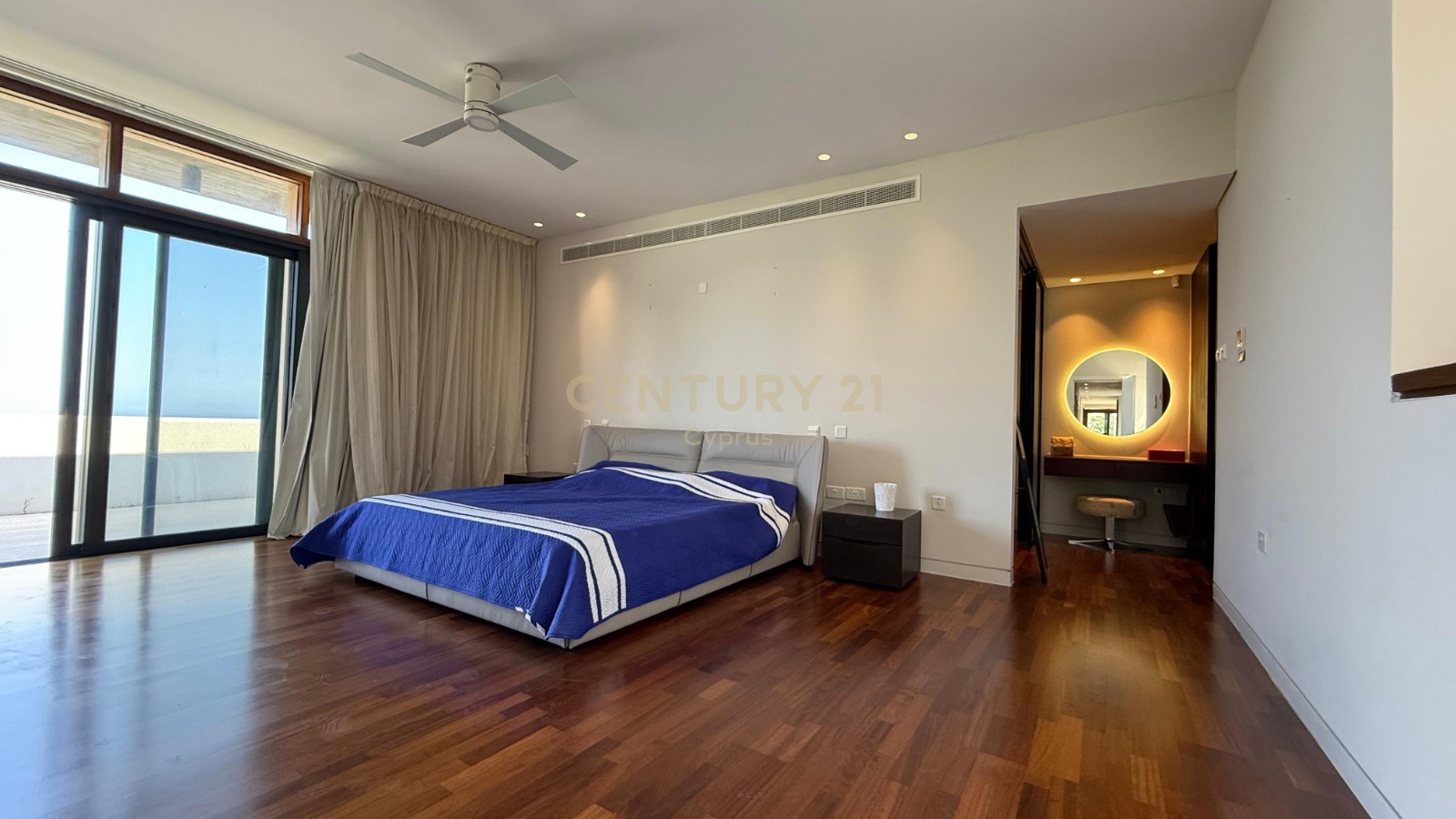 6 chambres Villa à Agios Athanasios, Limassol, Chypre No. 53515