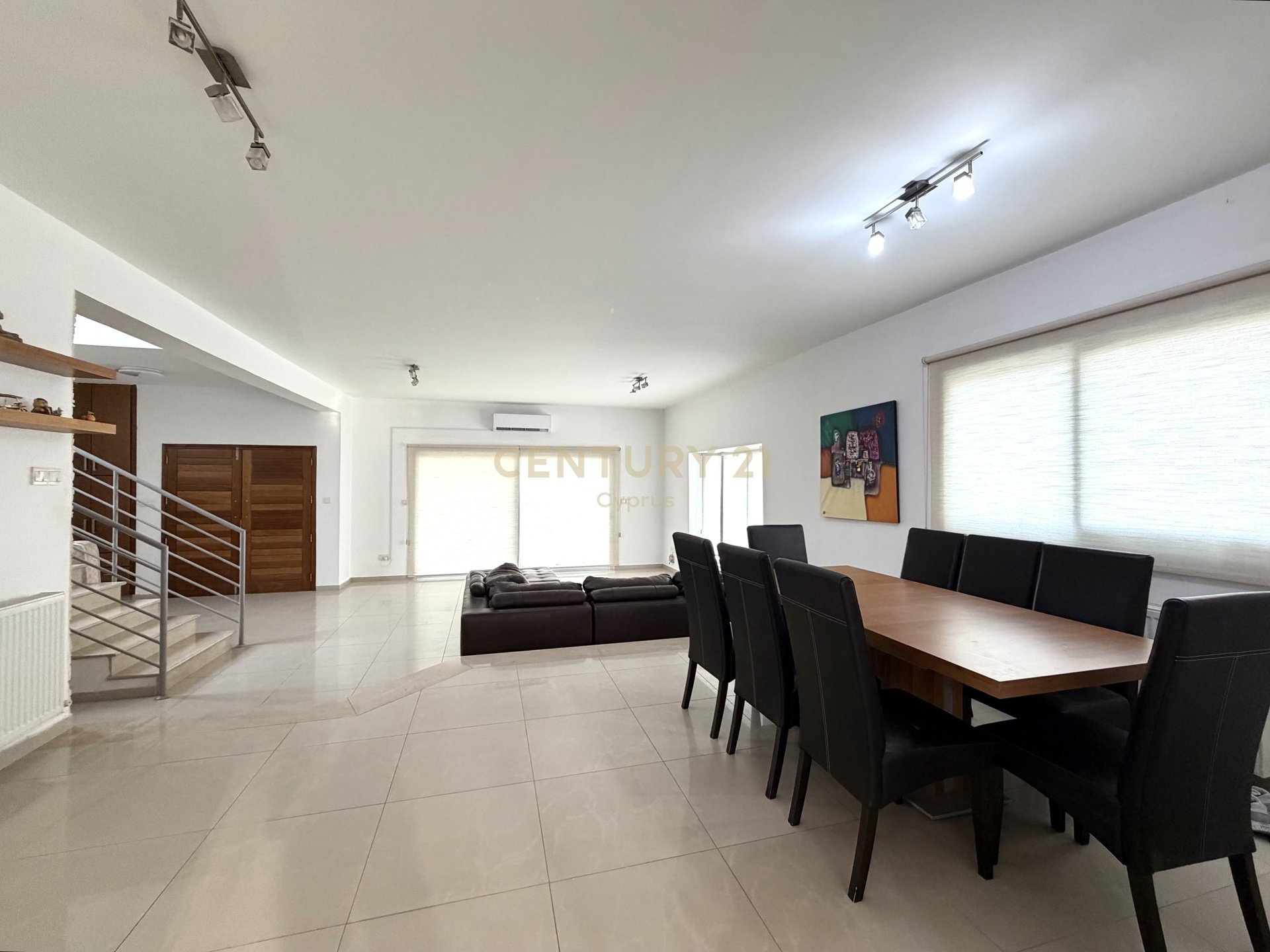 5 bedrooms Villa in Limassol, Cyprus No. 53518