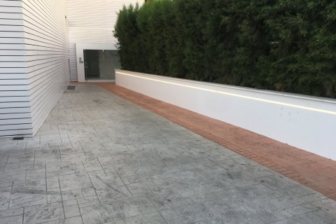 3 chambres Appartement à Limassol,  No. 48514 20