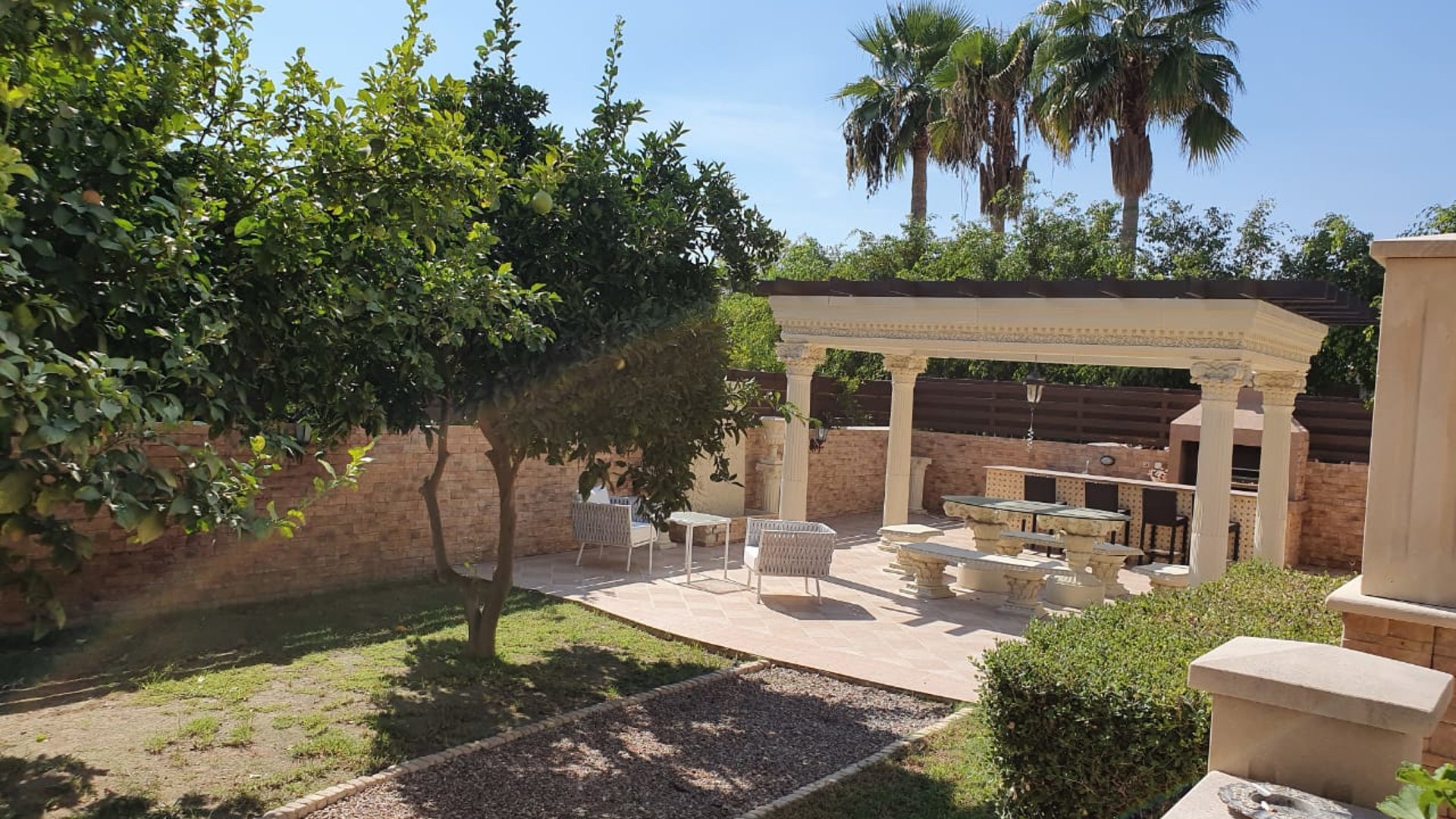 5 bedrooms Villa in Agios Tychonas, Limassol, Cyprus No. 25993