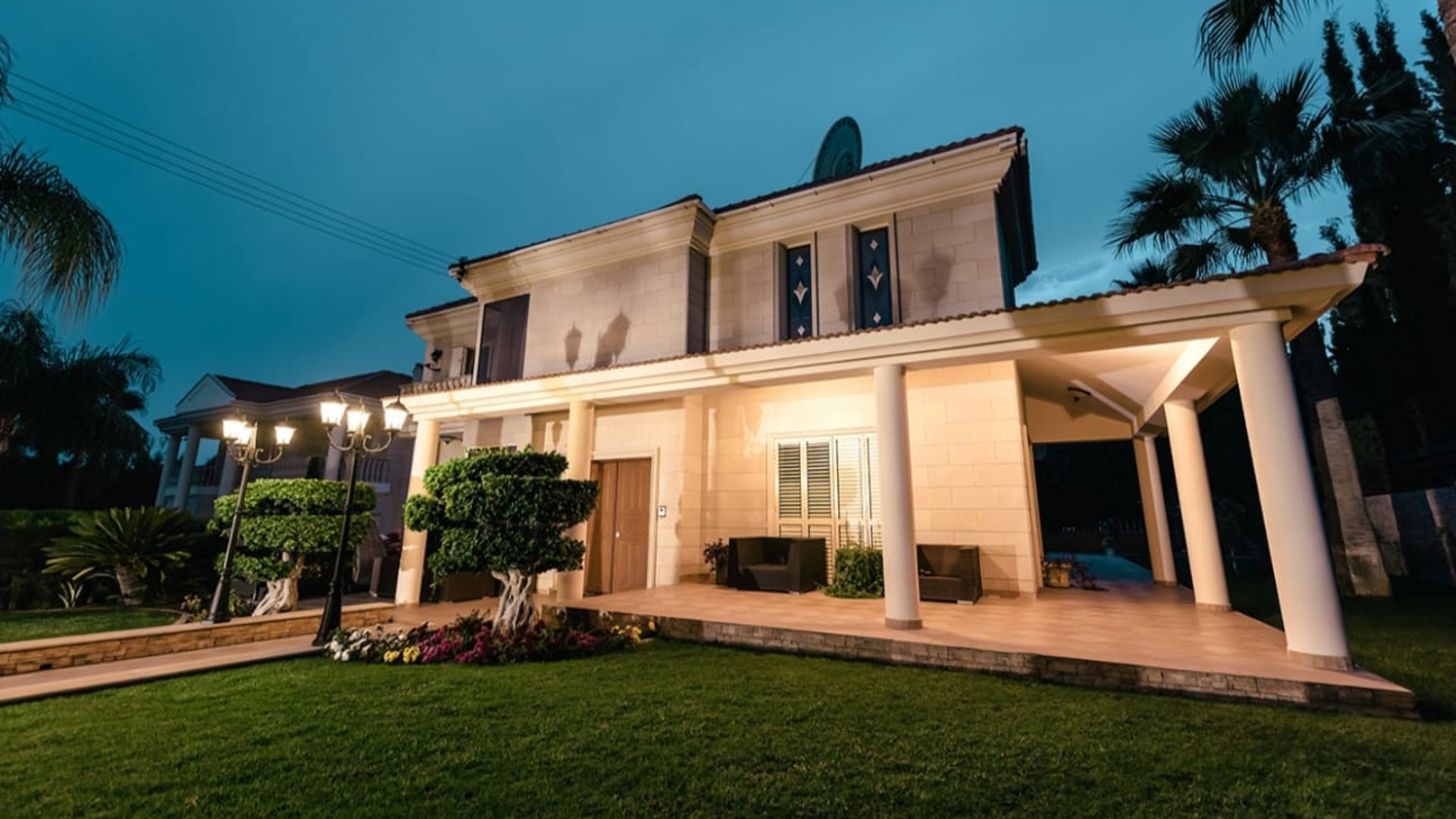 5 bedrooms Villa in Agios Tychonas, Limassol, Cyprus No. 25993