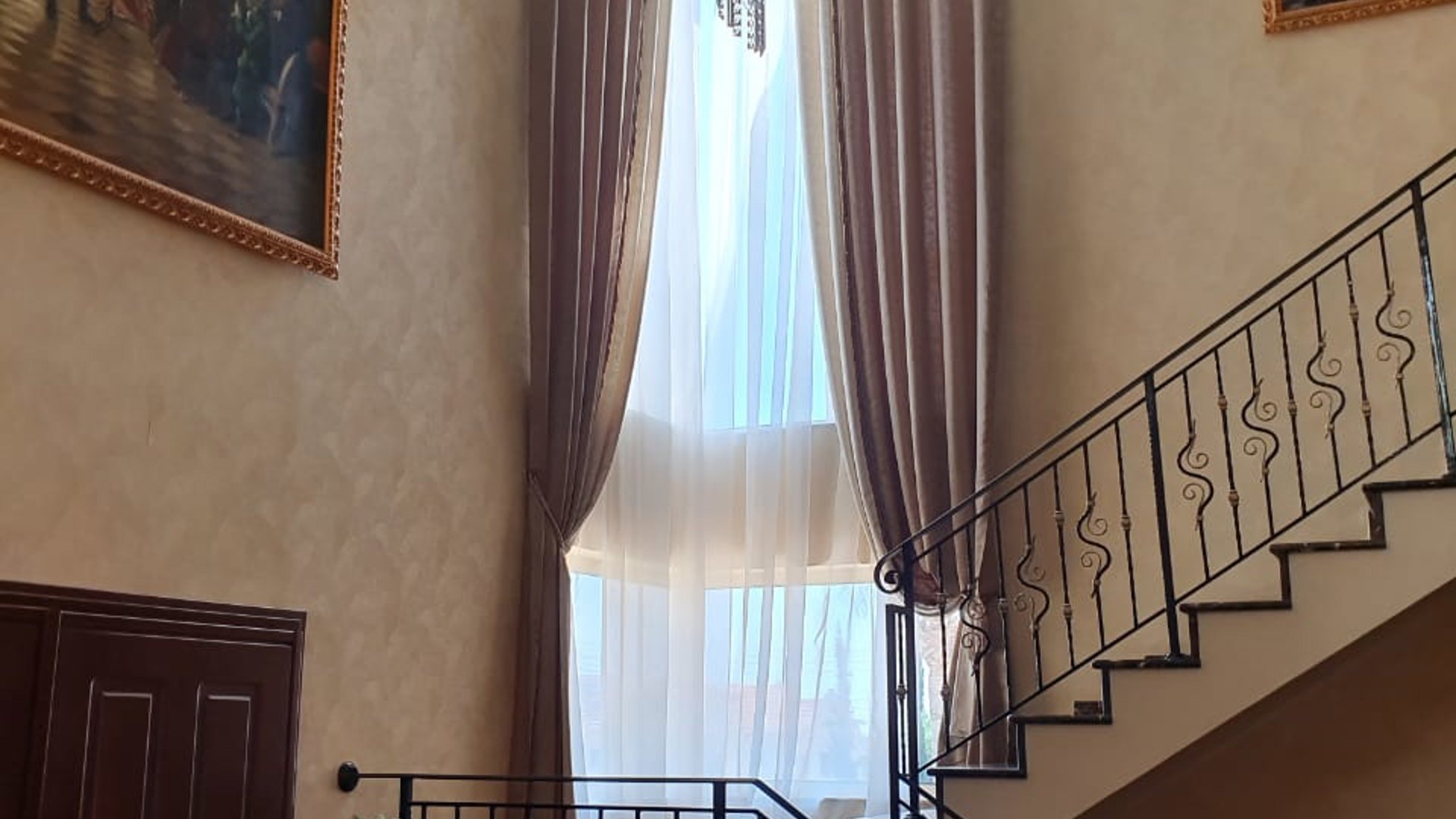 5 bedrooms Villa in Agios Tychonas, Limassol, Cyprus No. 25993