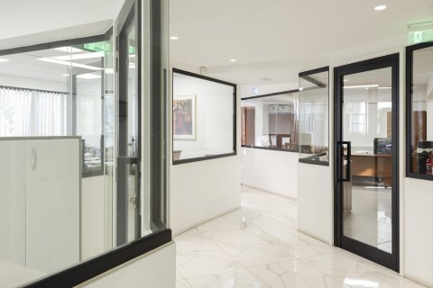 1072m2 Commercial property in Limassol,  No. 42183 13