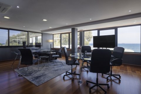 1072m2 Commercial property in Limassol,  No. 42183 5