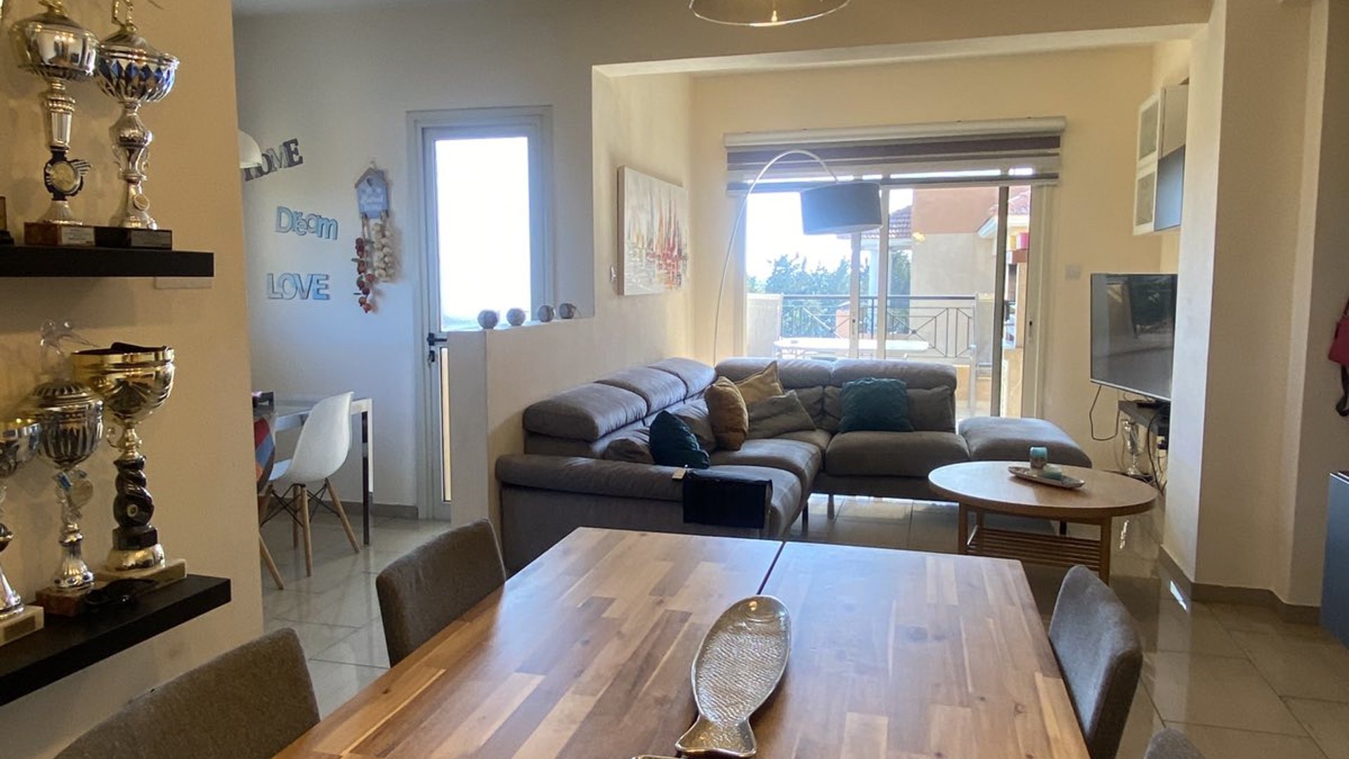 3 bedrooms Apartment in Limassol, Cyprus No. 29182
