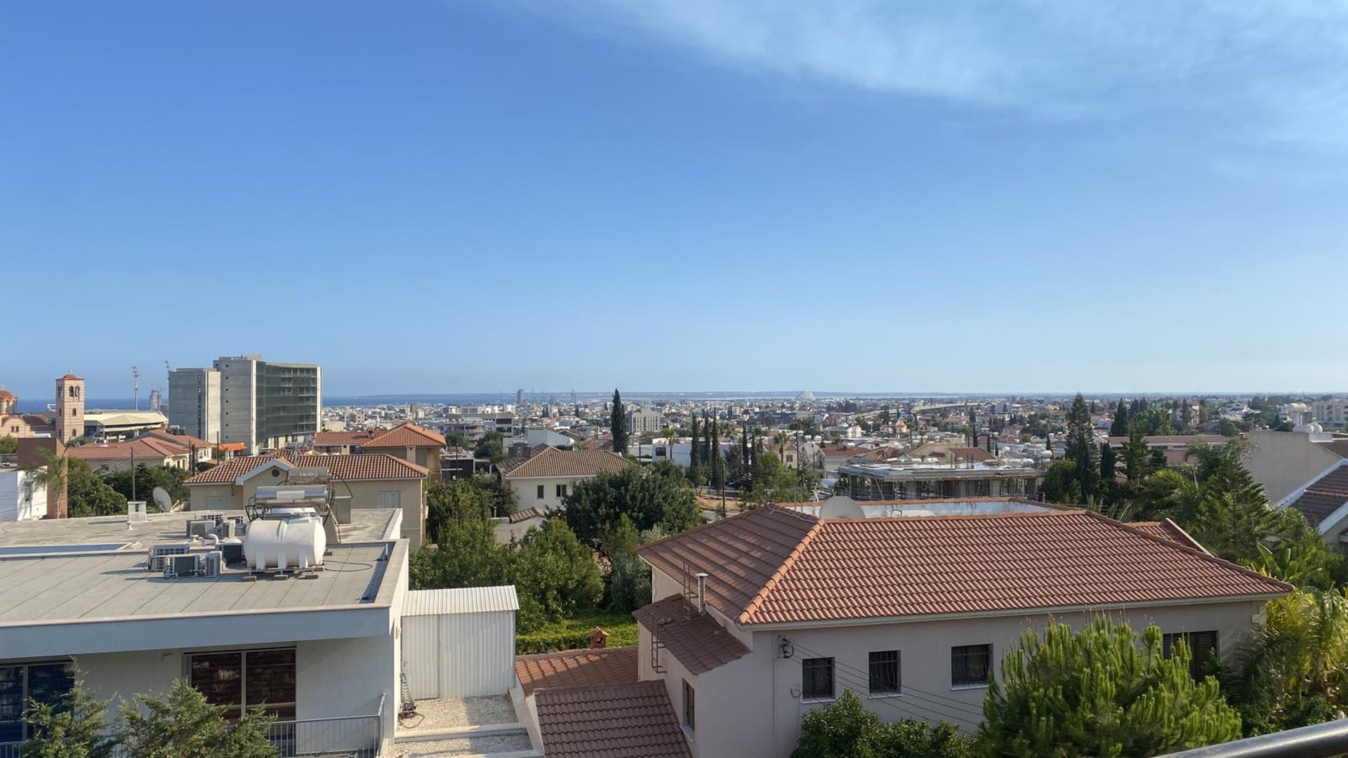 3 bedrooms Apartment in Limassol, Cyprus No. 29182