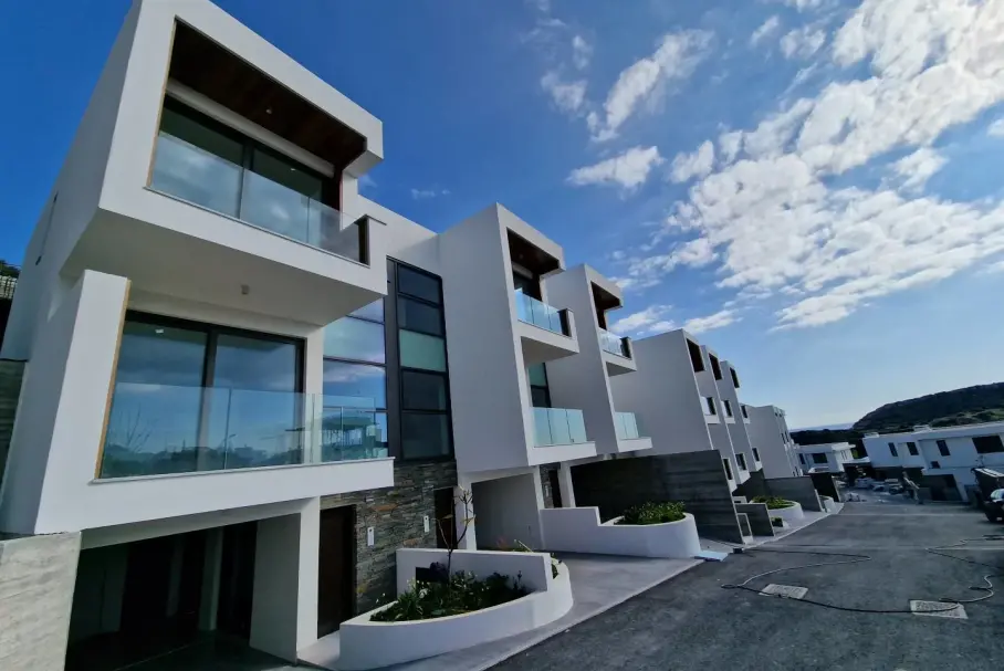 2 bedrooms Villa in Agios Tychonas, Limassol, Cyprus No. 19806