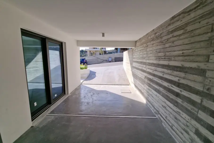 2 bedrooms Villa in Agios Tychonas, Limassol, Cyprus No. 19806