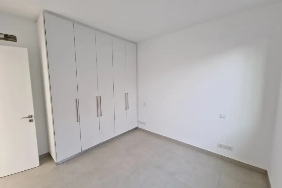2 bedrooms Villa in Agios Tychonas, Limassol, Cyprus No. 19806