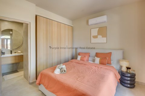 5 bedrooms Villa in Paralimni, Ammochostos,  No. 39426 7