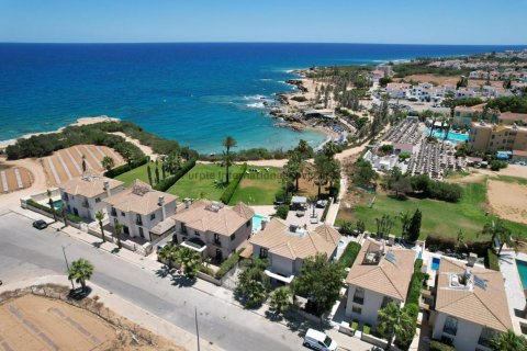 5 bedrooms Villa in Paralimni, Ammochostos, No. 39426