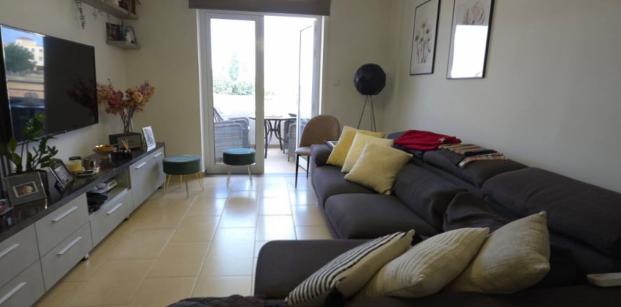 3 dormitorios Apartamento en Livadia, Nicosia,  No. 52273