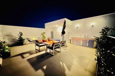 2 dormitorios Apartamento en Larnaca, Larnaka,  No. 52278 11