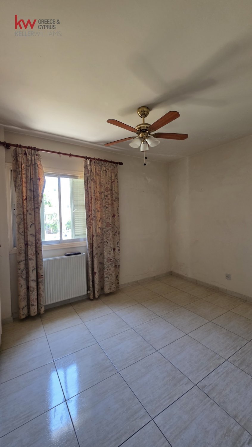 3 bedrooms Apartment in Nicosia, Cyprus No. 52276
