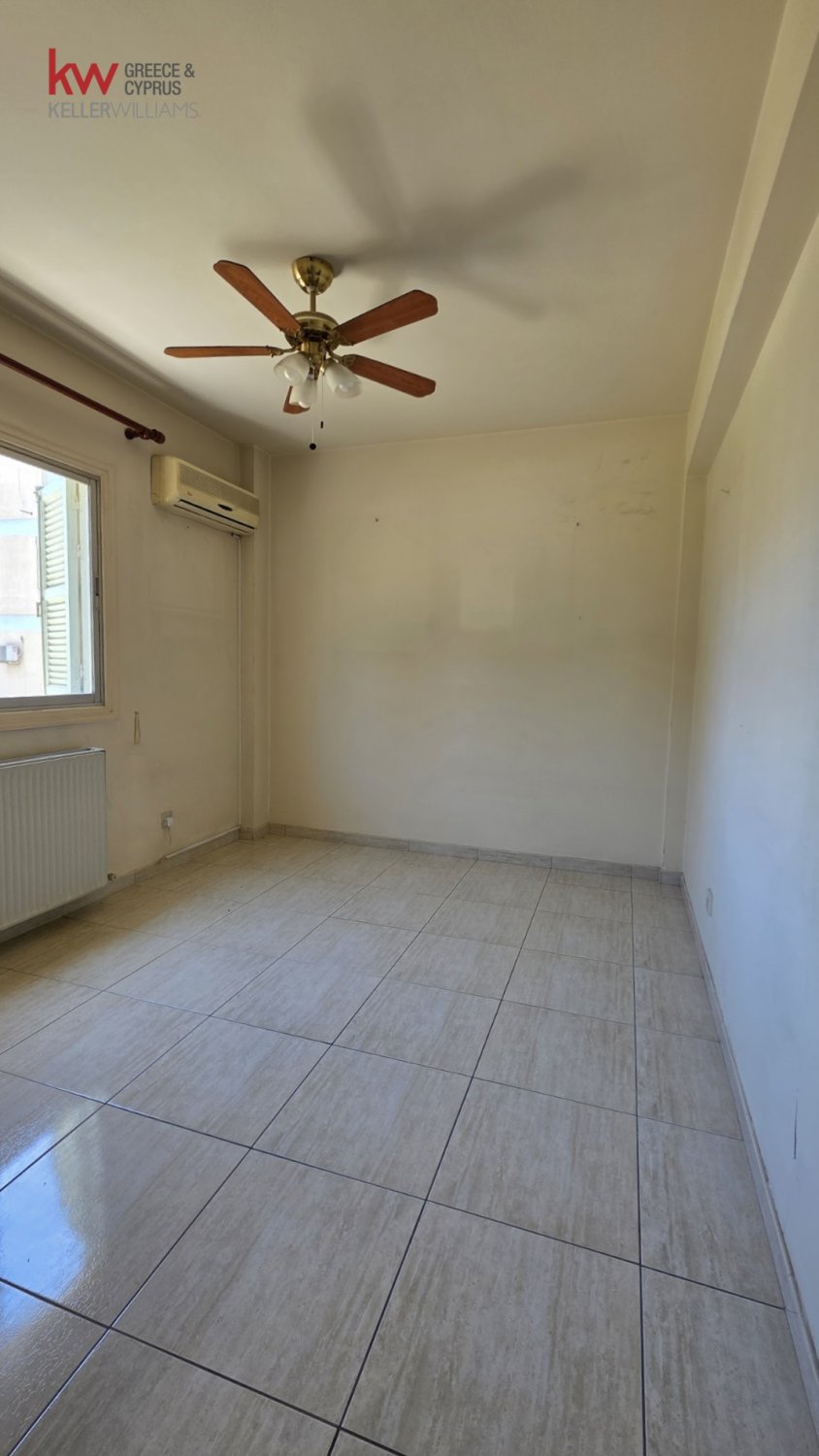3 bedrooms Apartment in Nicosia, Cyprus No. 52276