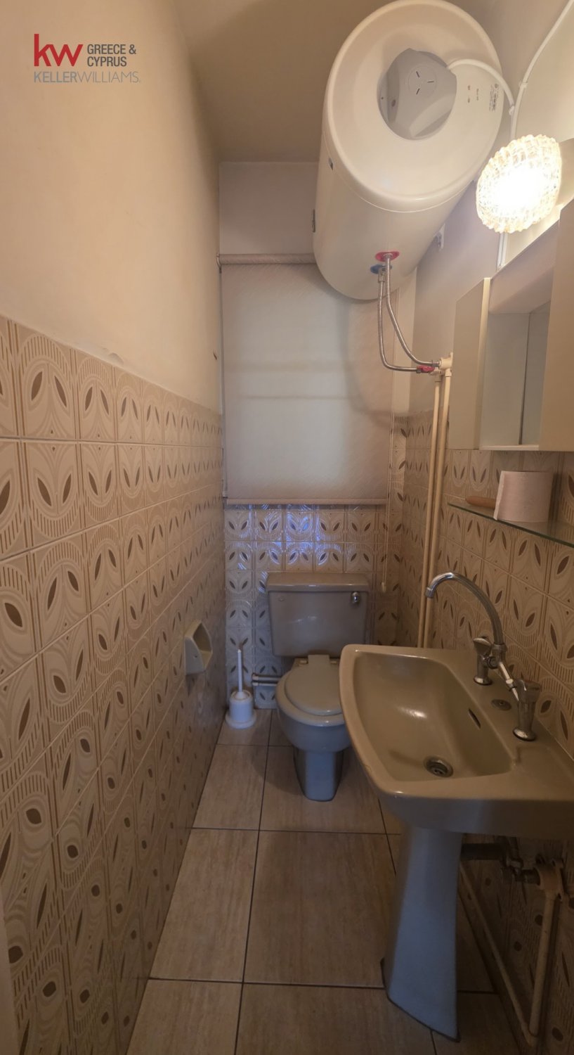 3 bedrooms Apartment in Nicosia, Cyprus No. 52276