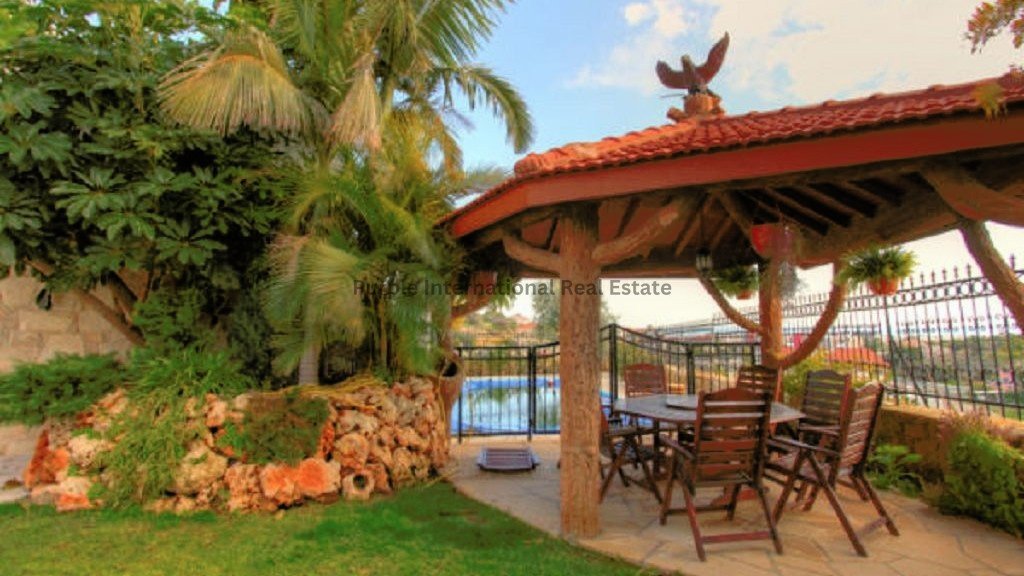 6 dormitorios Villa en Limassol, Chipre No. 9359