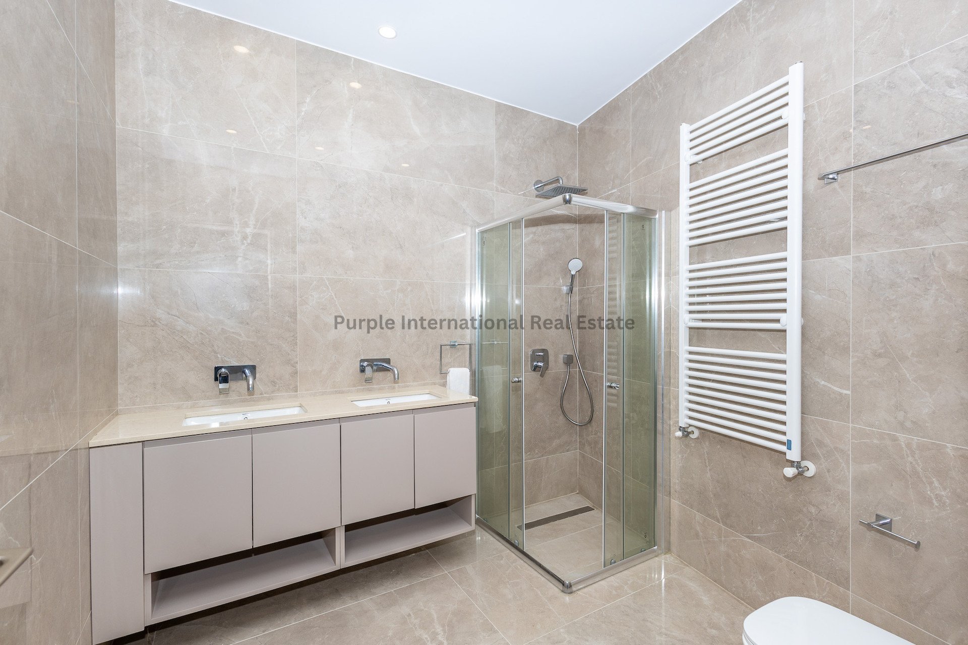 4 chambres Villa à Ayia Napa, Ammochostos, Chypre No. 39099
