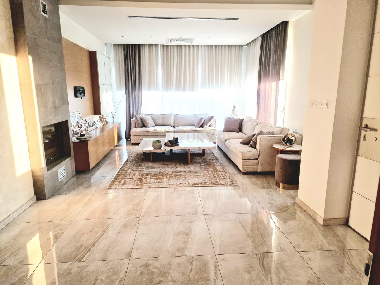 5 bedrooms Villa in Agios Athanasios, Limassol, Cyprus No. 34235