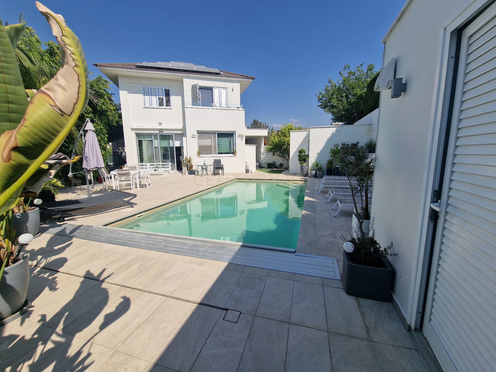 5 bedrooms Villa in Agios Athanasios, Limassol, Cyprus No. 34235