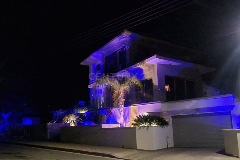 5 bedrooms Villa in Agios Athanasios, Limassol,  No. 34235 28
