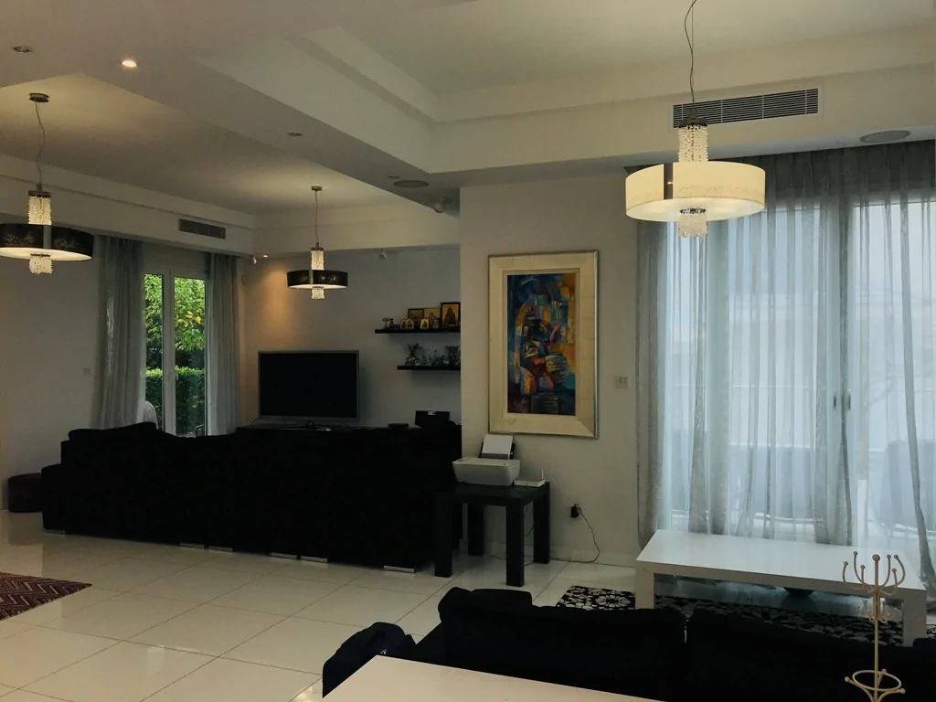 5 dormitorios Villa en Agios Tychonas, Limassol, Chipre No. 19601