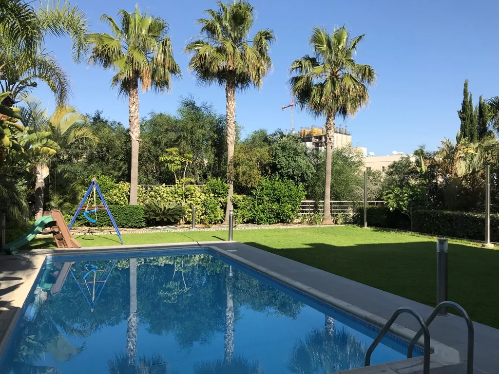 5 dormitorios Villa en Agios Tychonas, Limassol, Chipre No. 19601