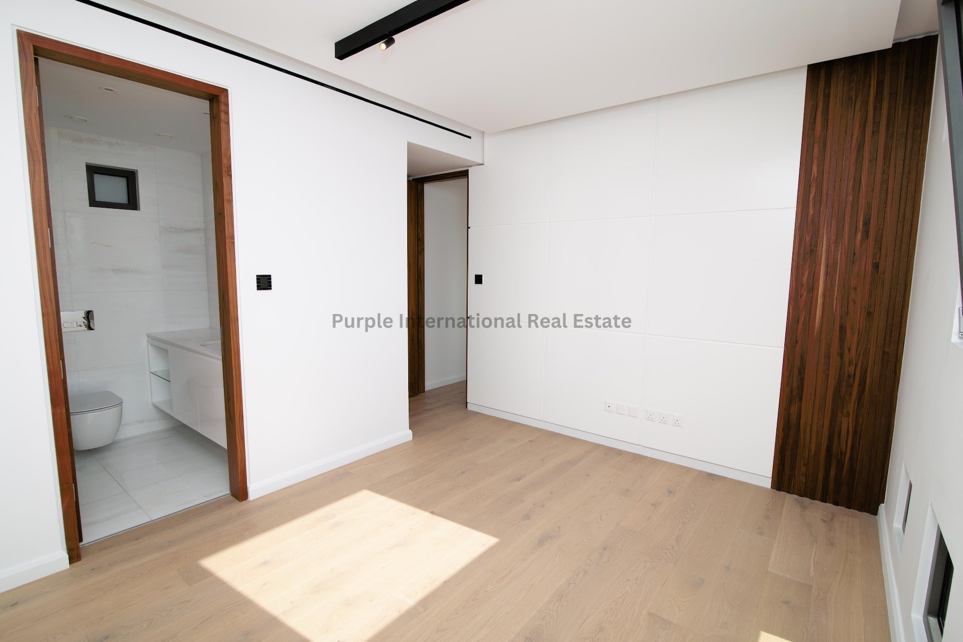 3 dormitorios Apartamento en Larnaca, Larnaka, Chipre No. 52809