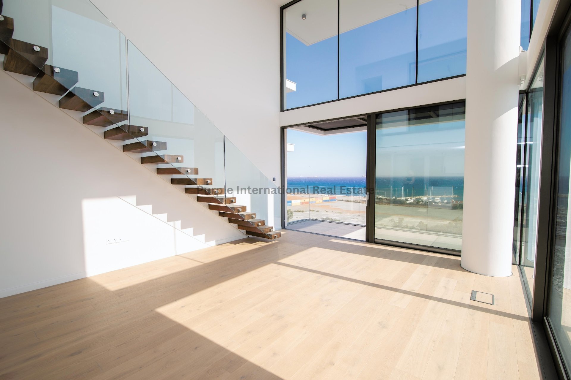 3 dormitorios Apartamento en Larnaca, Larnaka, Chipre No. 52809