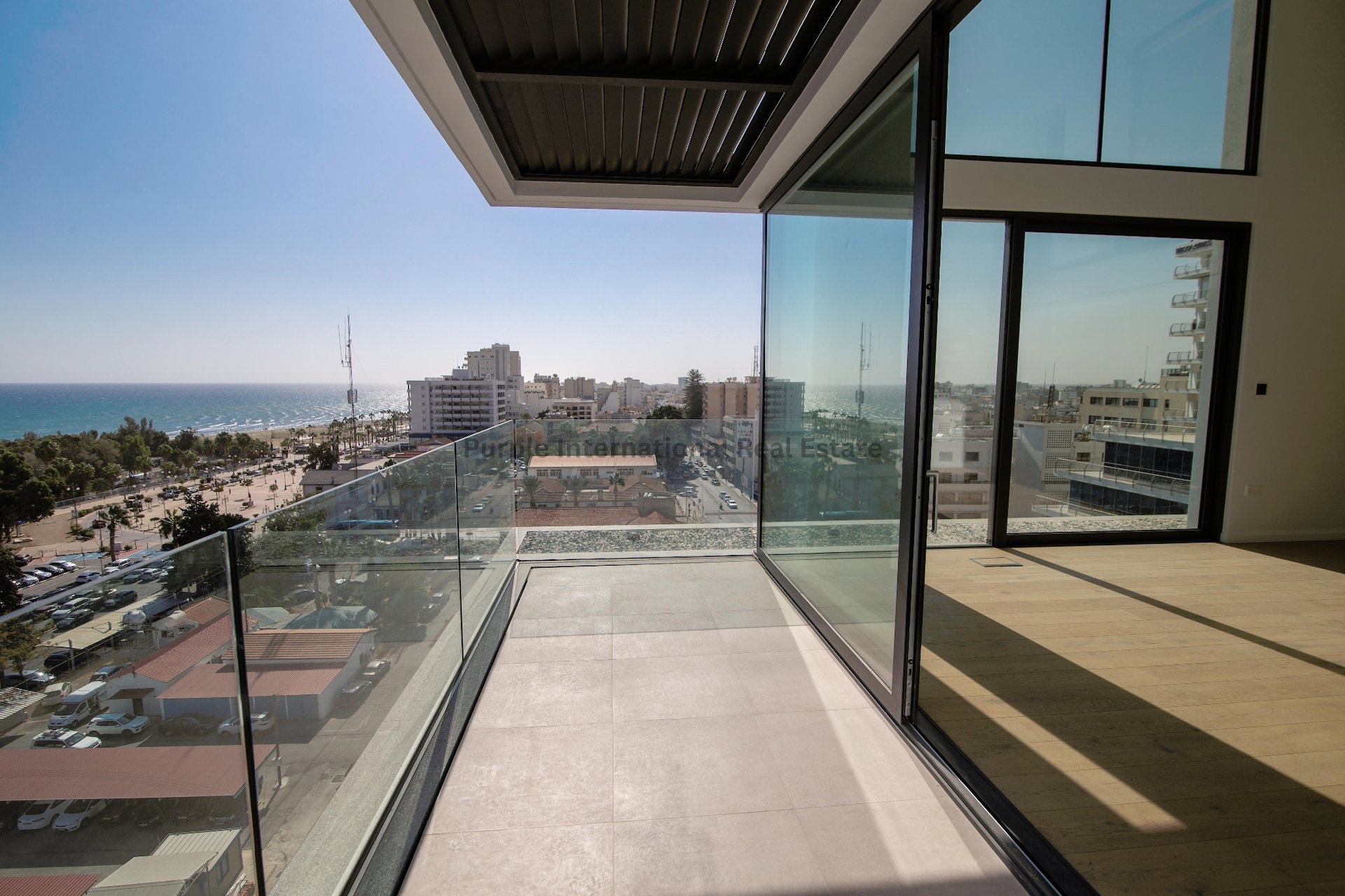 3 dormitorios Apartamento en Larnaca, Larnaka, Chipre No. 52809