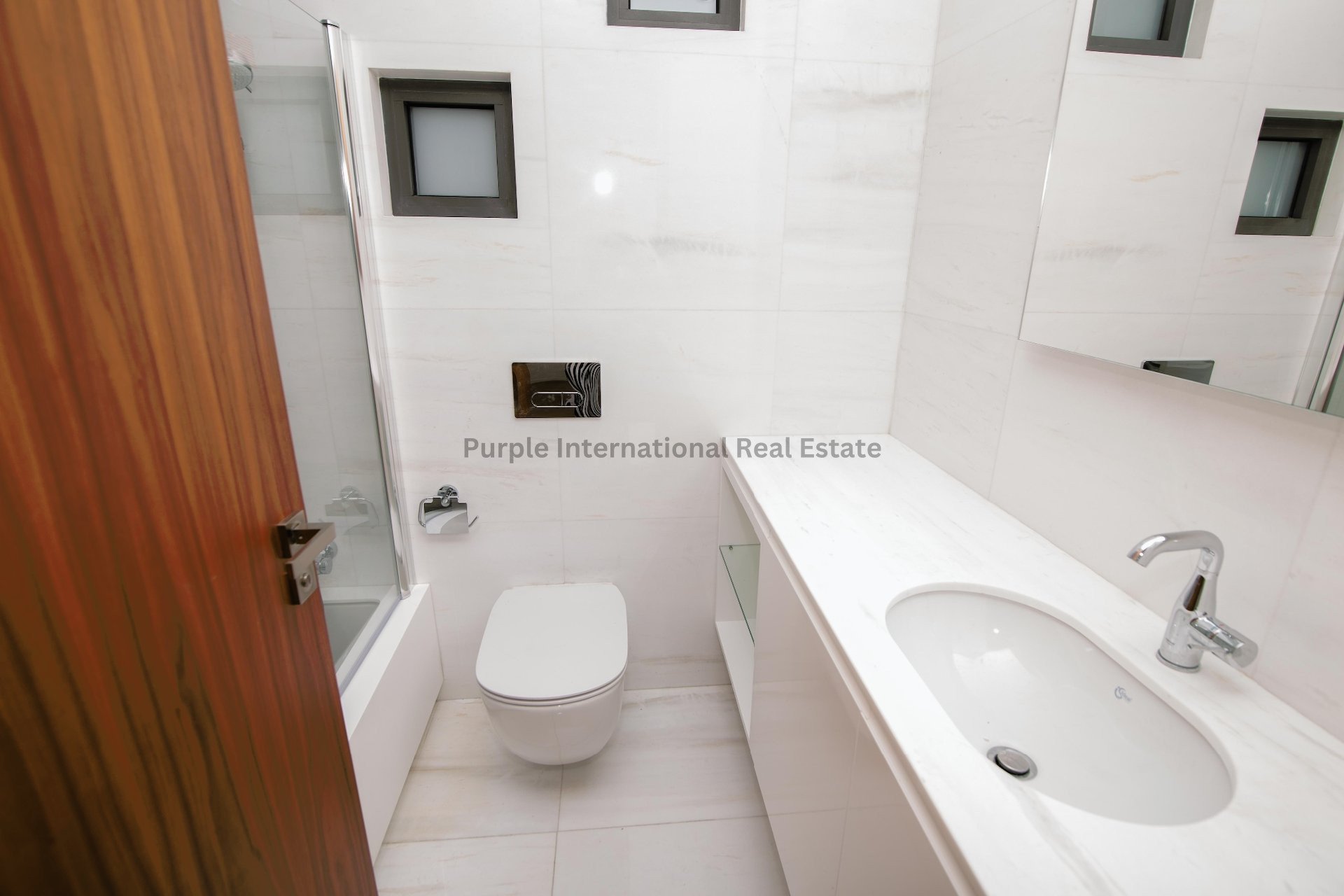 3 dormitorios Apartamento en Larnaca, Larnaka, Chipre No. 52809