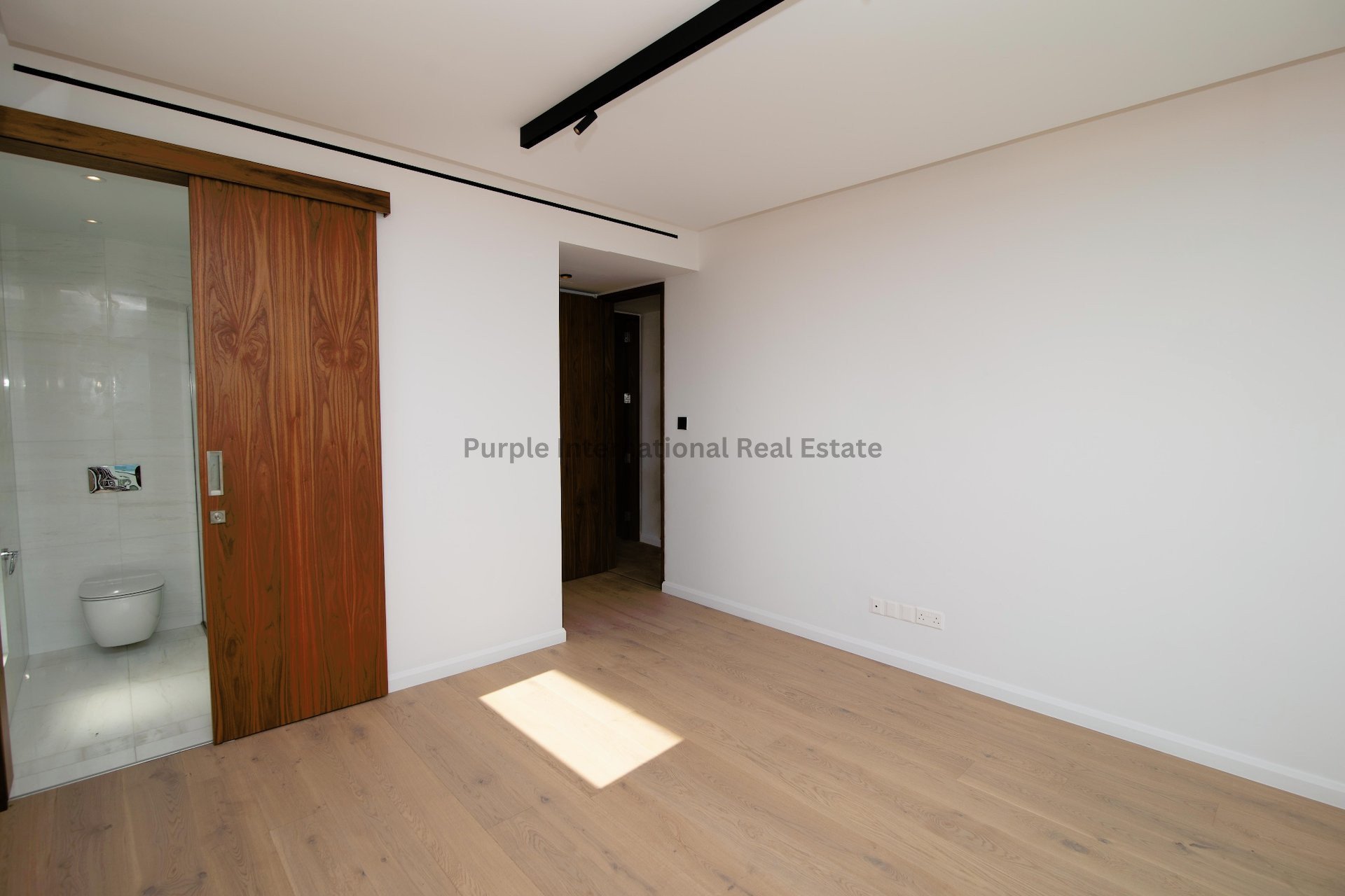 3 dormitorios Apartamento en Larnaca, Larnaka, Chipre No. 52809