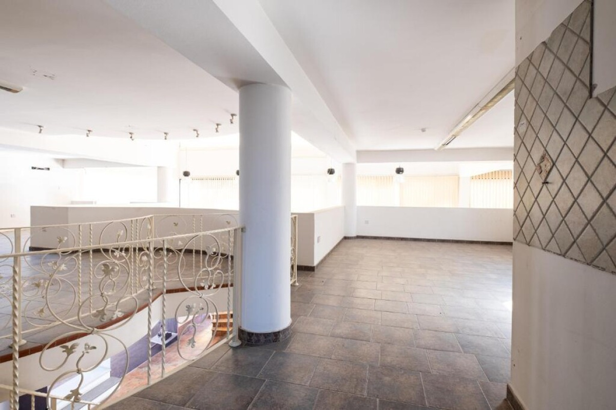 485m2 Commercial property in Nicosia, Cyprus No. 37954