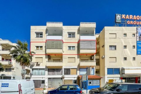 Studio Apartment in Limassol,  No. 37953