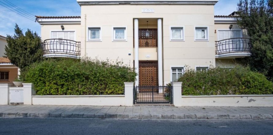 Вилла студия в Никосия, № 37957