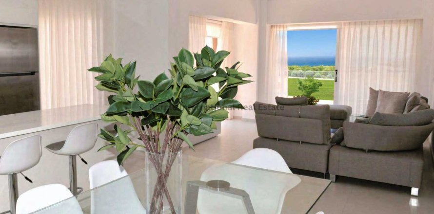 Вилла с 3 спальнями в Полис, Пафос,  № 8113