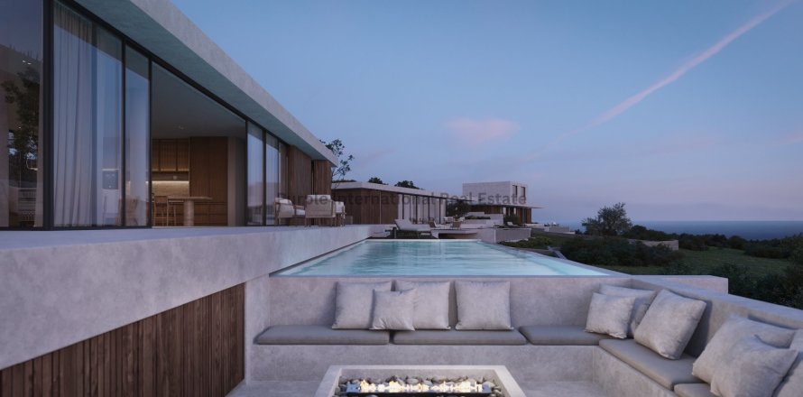 3 bedrooms Villa in Sea Caves, Pegeia, Paphos,  No. 8112