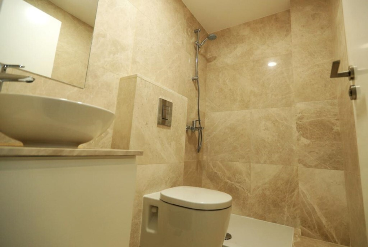 4 rooms Apartment in Larnaca, Larnaka, Cyprus No. 38972