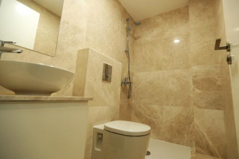 4 rooms Apartment in Larnaca, Larnaka,  No. 38972 5