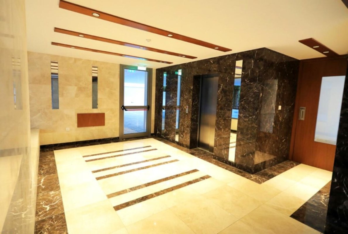 4 rooms Apartment in Larnaca, Larnaka, Cyprus No. 38972
