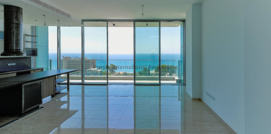 3 bedrooms Apartment in Agios Tychonas, Limassol,  No. 8099