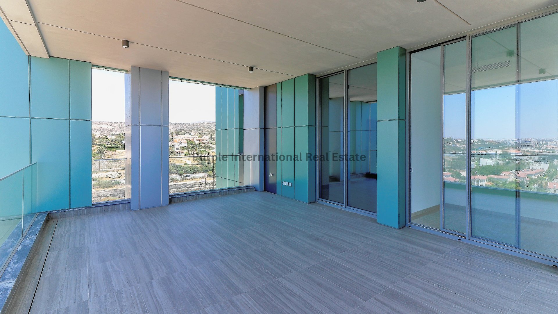 3 bedrooms Apartment in Agios Tychonas, Limassol, Cyprus No. 8099