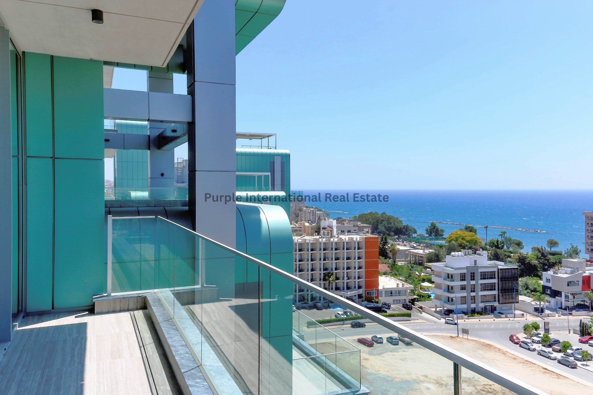 3 bedrooms Apartment in Agios Tychonas, Limassol, Cyprus No. 8099