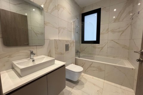 3 bedrooms Penthouse in Agios Athanasios, Limassol,  No. 41759 14